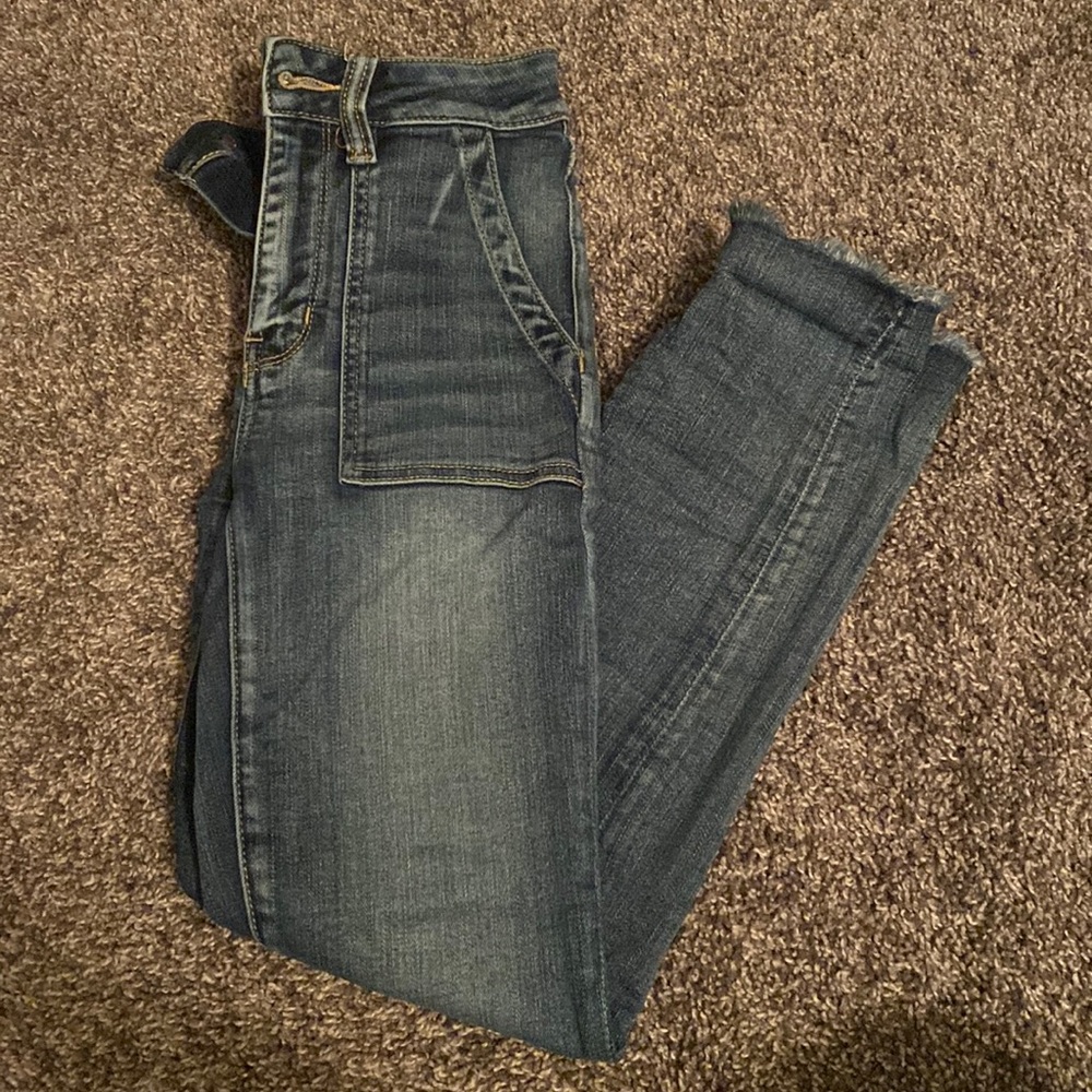 AE Medium Wash Jeans